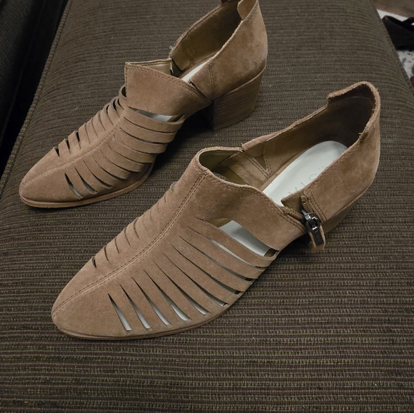 1. State Tan Suede Cut-Out Sandals - Picture 2 of 6